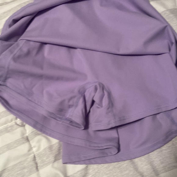 Halara - Picture 3 of 4